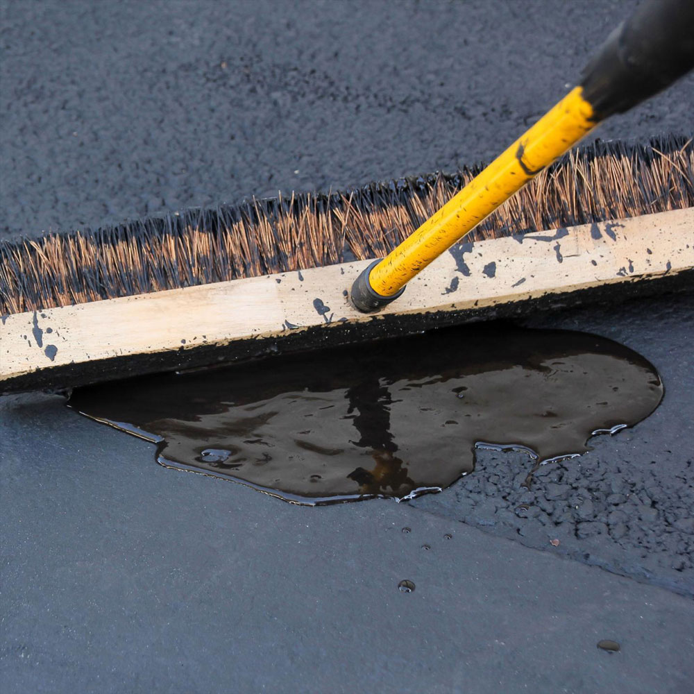 Asphalt Sealcoating